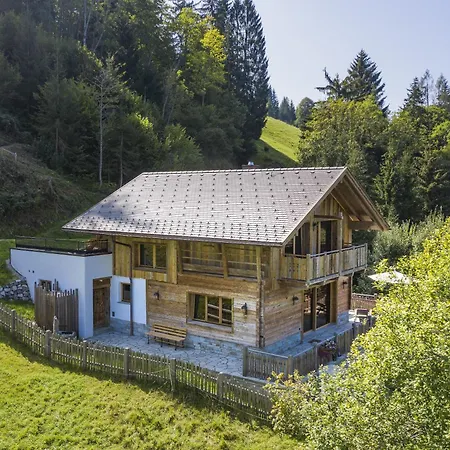 Hauserberg شاليه هاوس إم إنيستال