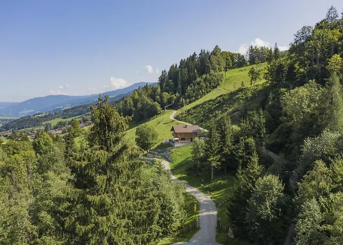 Hauserberg شاليه هاوس إم إنيستال